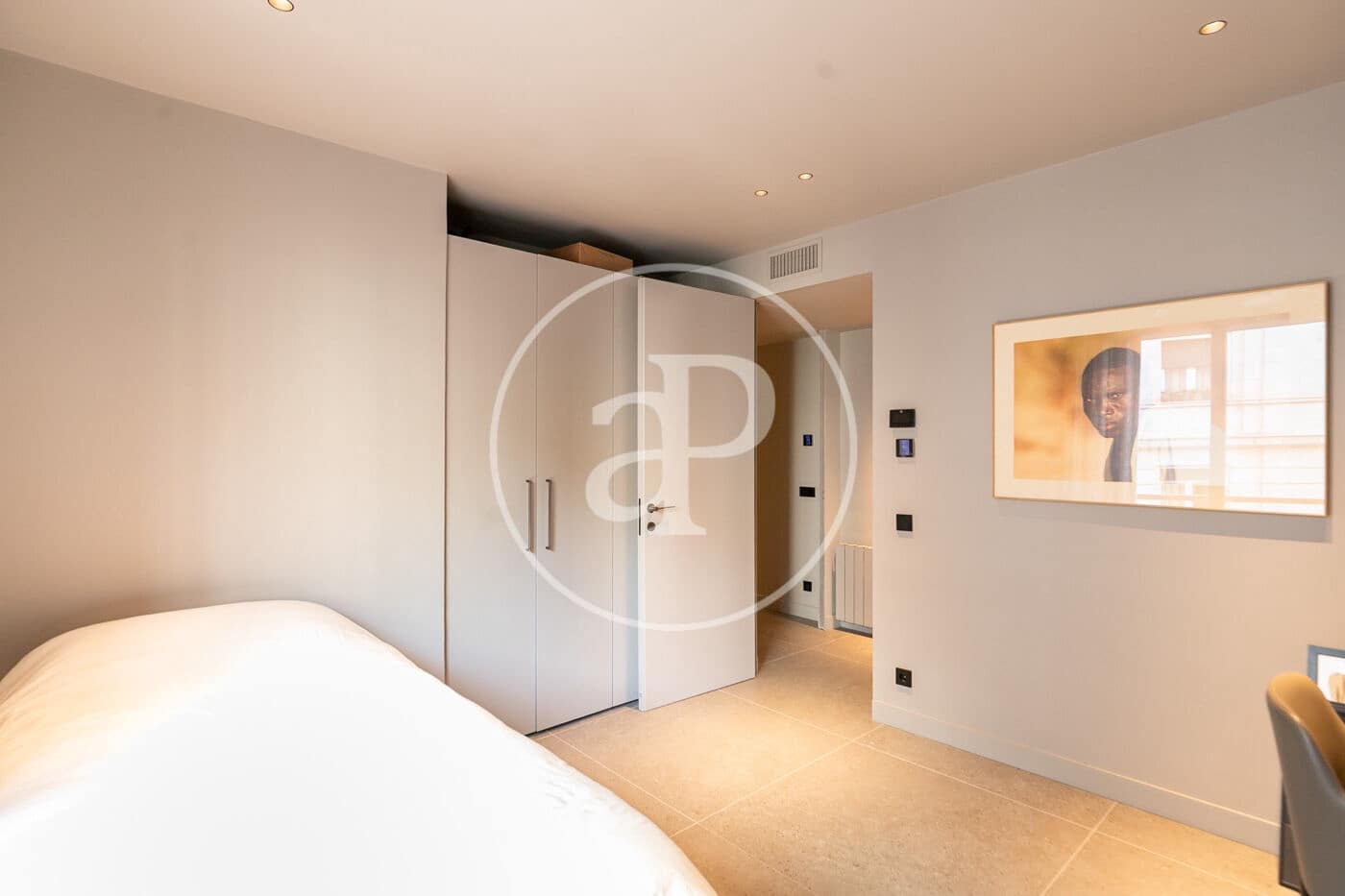 Apartamento de 4 habitaciones en Barcelona ciudad en venta - 1.600.000 € (Ref: 9525600)