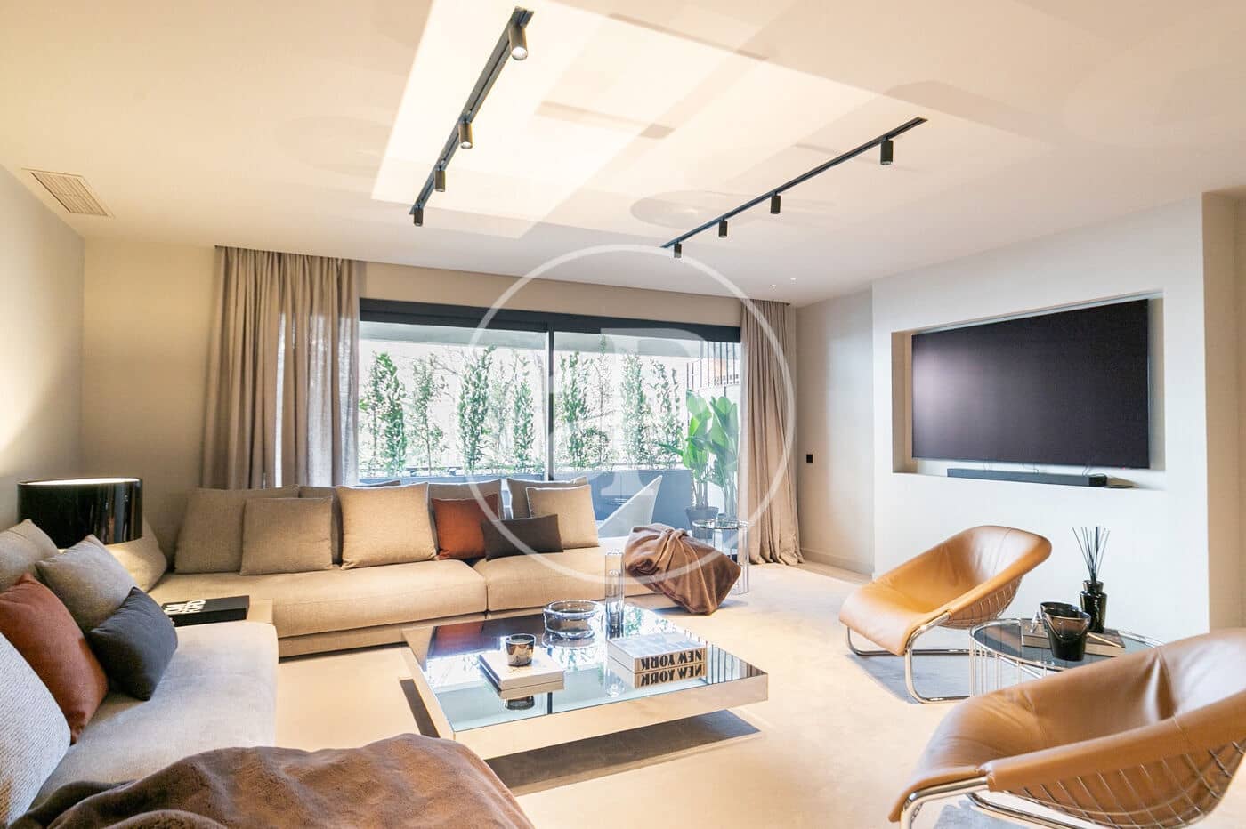 Apartamento de 4 habitaciones en Barcelona ciudad en venta - 1.600.000 € (Ref: 9525600)