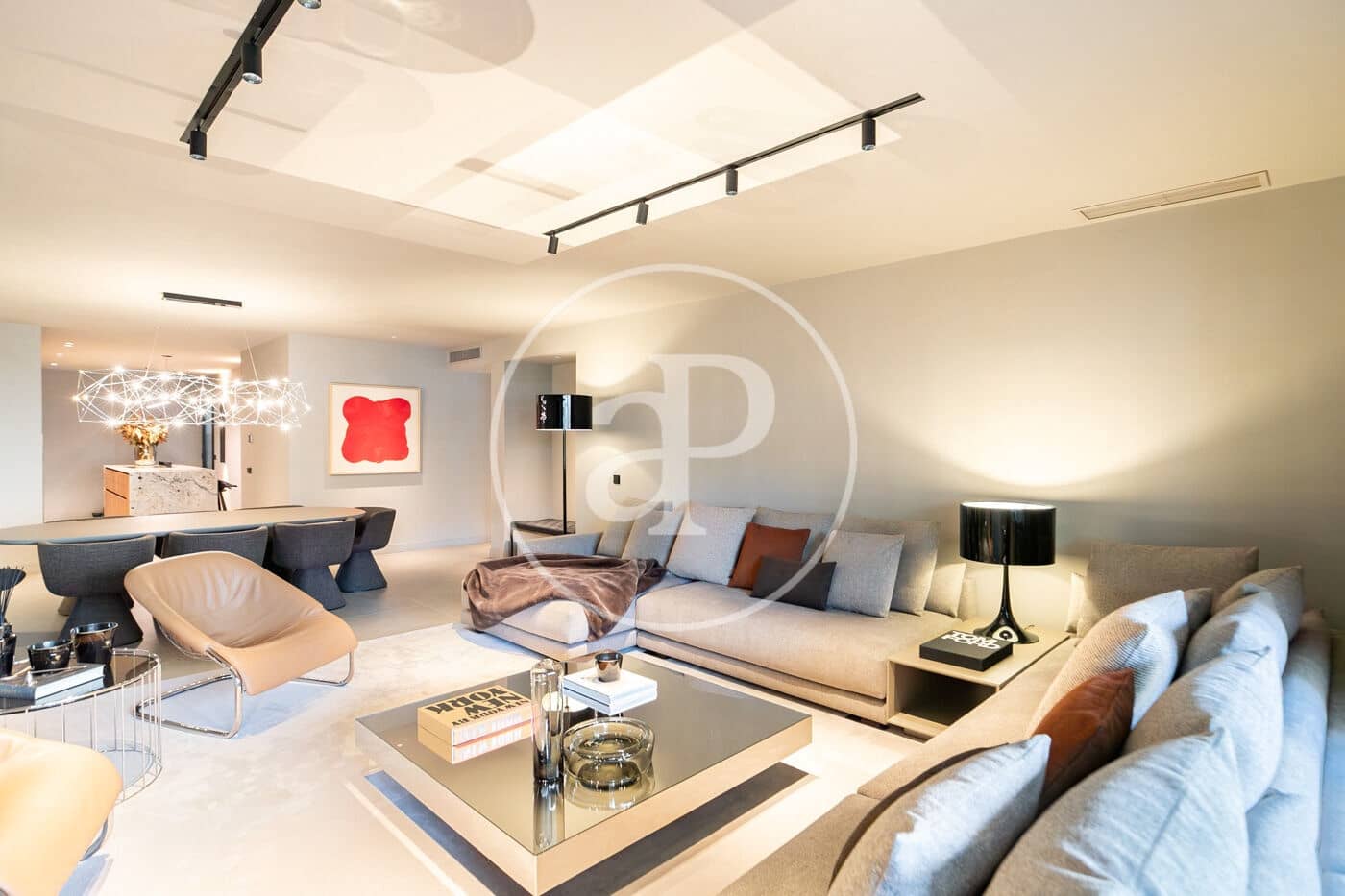 Apartamento de 4 habitaciones en Barcelona ciudad en venta - 1.600.000 € (Ref: 9525600)