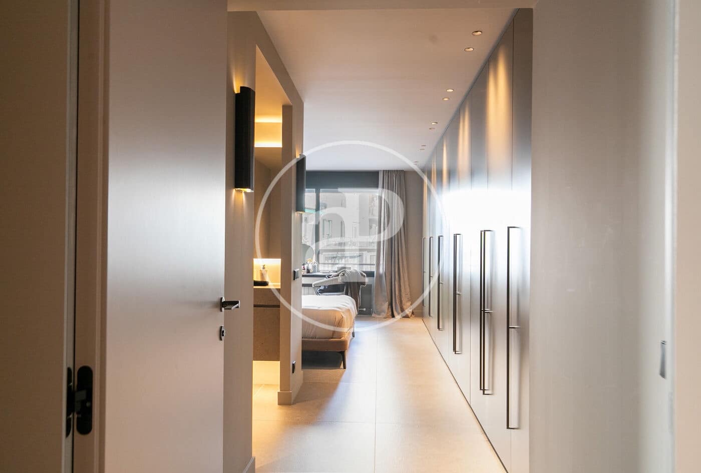 Apartamento de 4 habitaciones en Barcelona ciudad en venta - 1.600.000 € (Ref: 9525600)