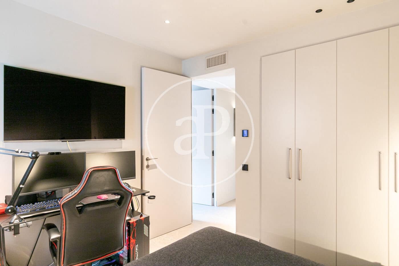 Apartamento de 4 habitaciones en Barcelona ciudad en venta - 1.600.000 € (Ref: 9525600)