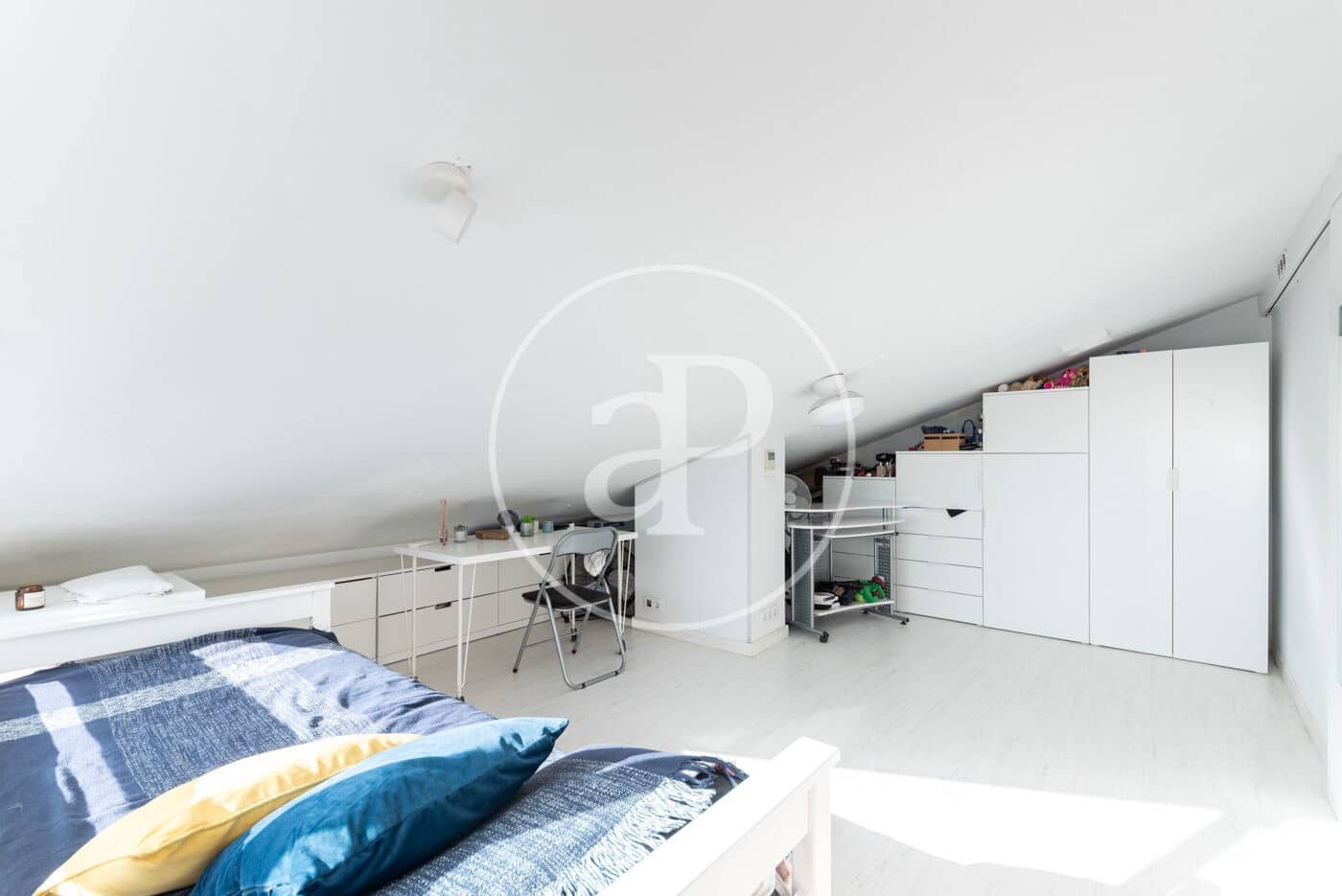 3 Zimmer Apartment zu verkaufen in Vilanova i la Geltru mit Pool - 765.000 € (Ref: 9525601)