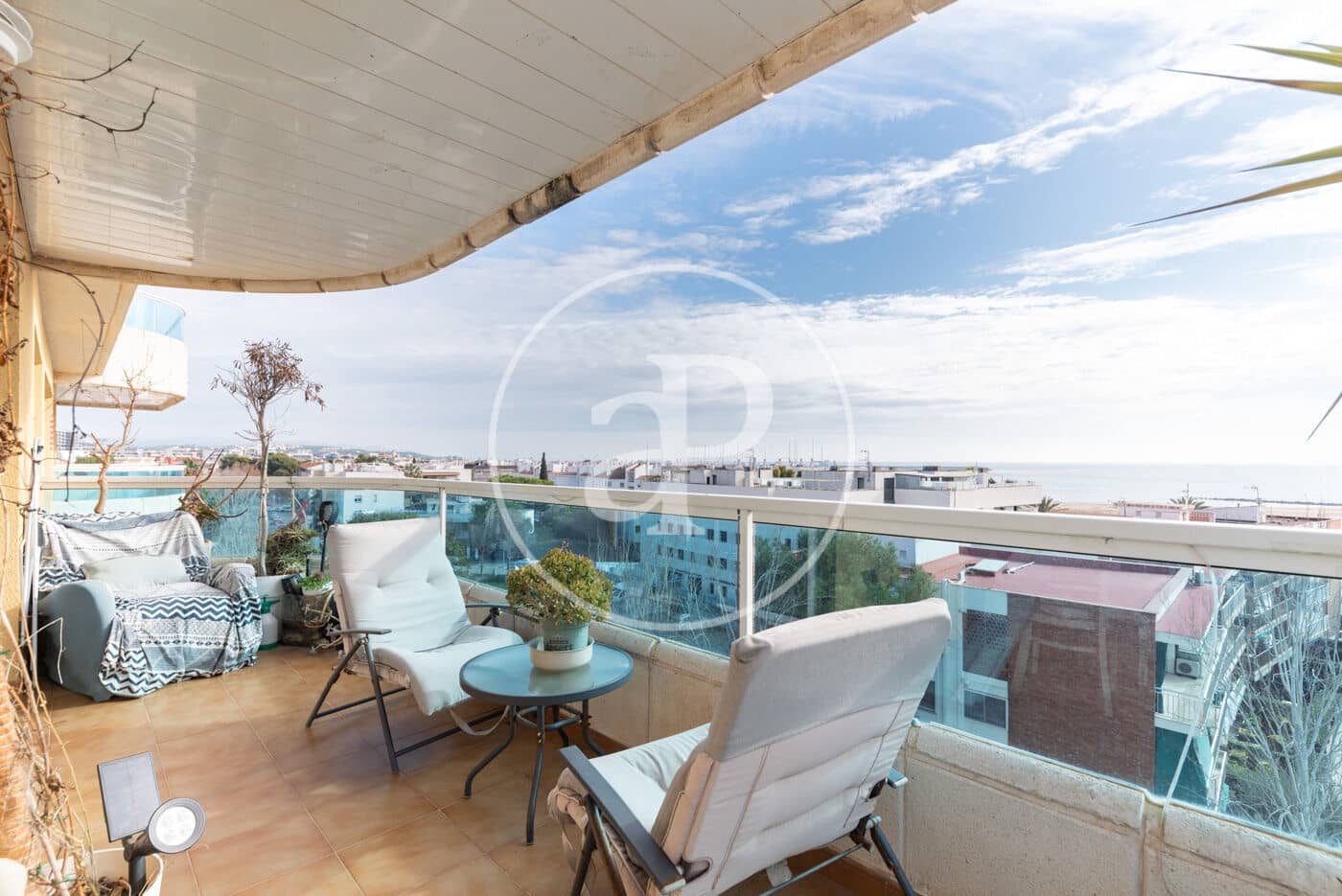 3 Zimmer Apartment zu verkaufen in Vilanova i la Geltru mit Pool - 765.000 € (Ref: 9525601)