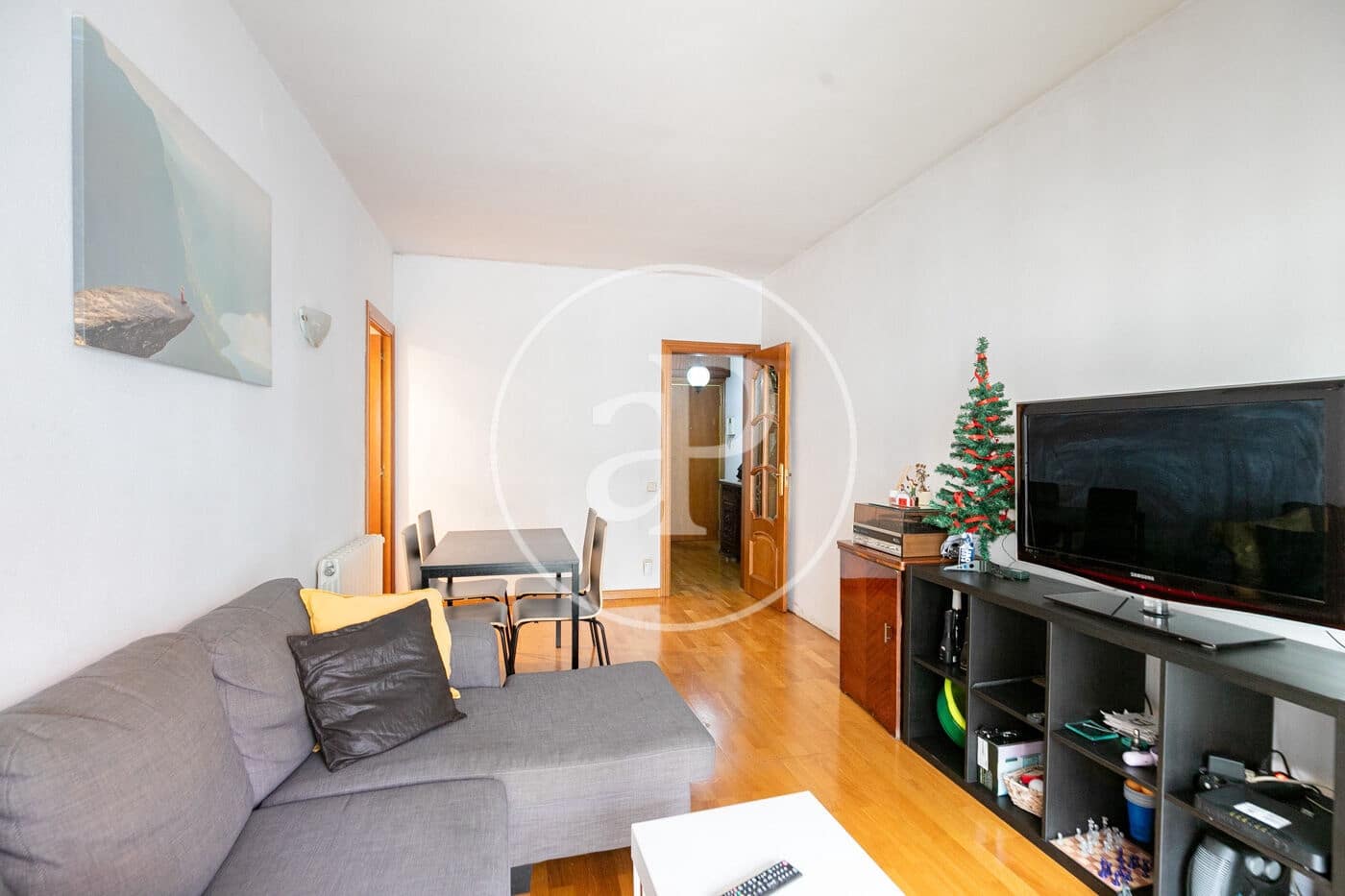 4 bedroom Apartment for sale in Barcelona city - € 515,000 (Ref: 9525602)