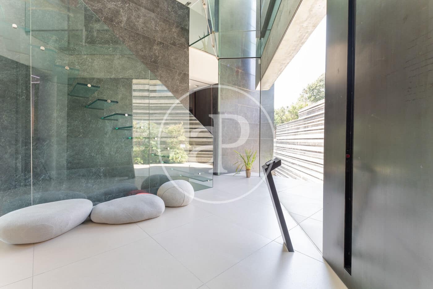 4 bedroom Villa for rent in Valldoreix with pool - € 8,900 (Ref: 9525604)