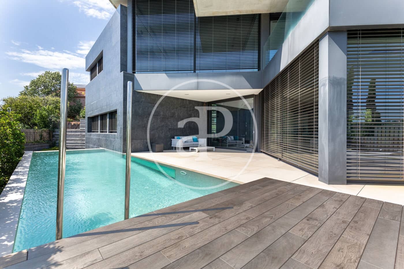 4 bedroom Villa for rent in Valldoreix with pool - € 8,900 (Ref: 9525604)