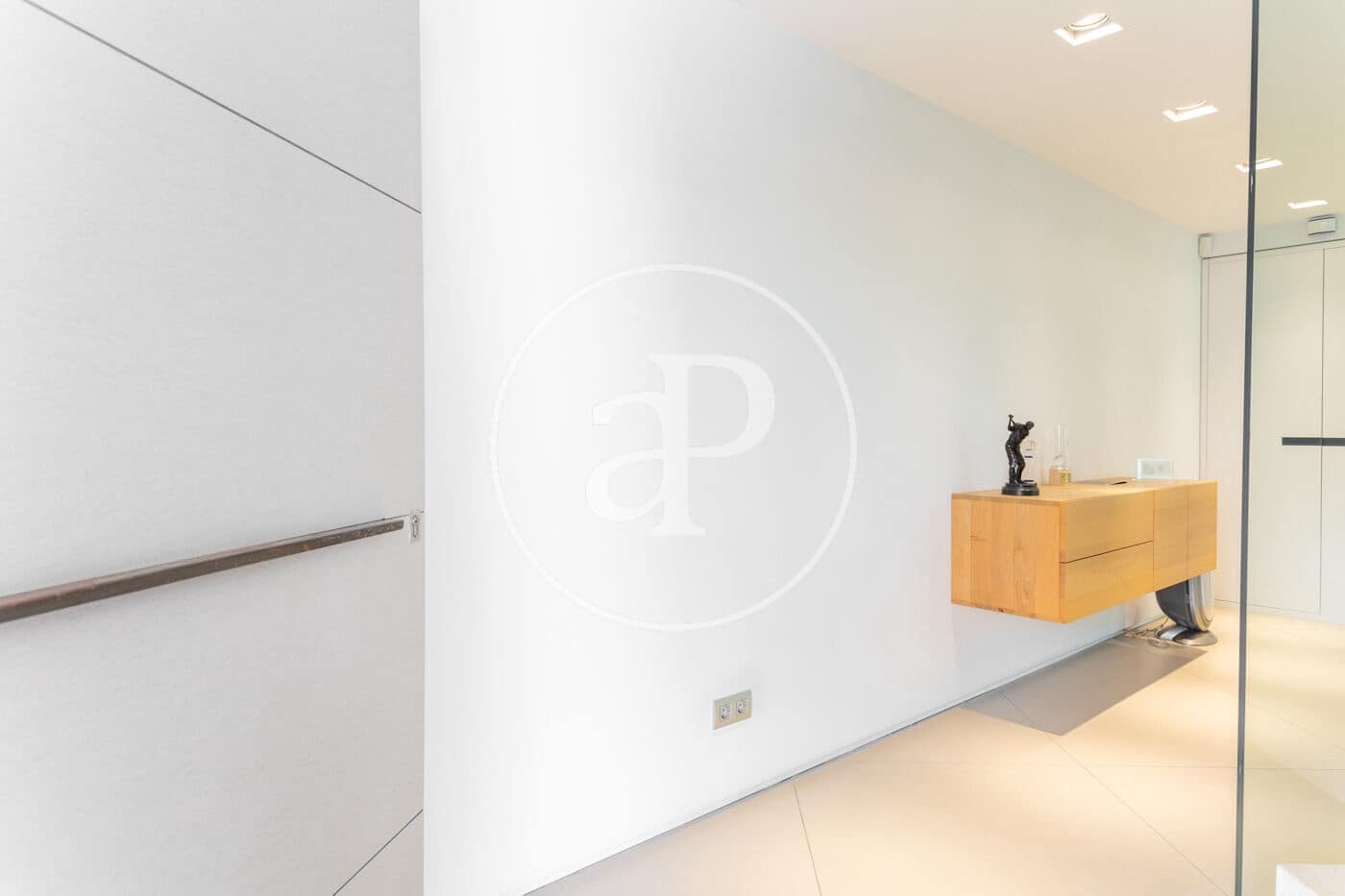 4 bedroom Villa for rent in Valldoreix with pool - € 8,900 (Ref: 9525604)