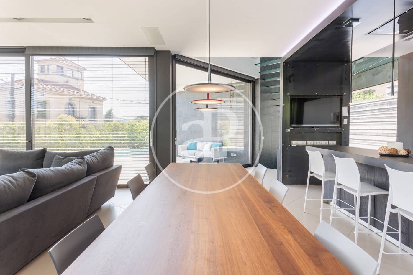 4 bedroom Villa for rent in Valldoreix with pool - € 8,900 (Ref: 9525604)