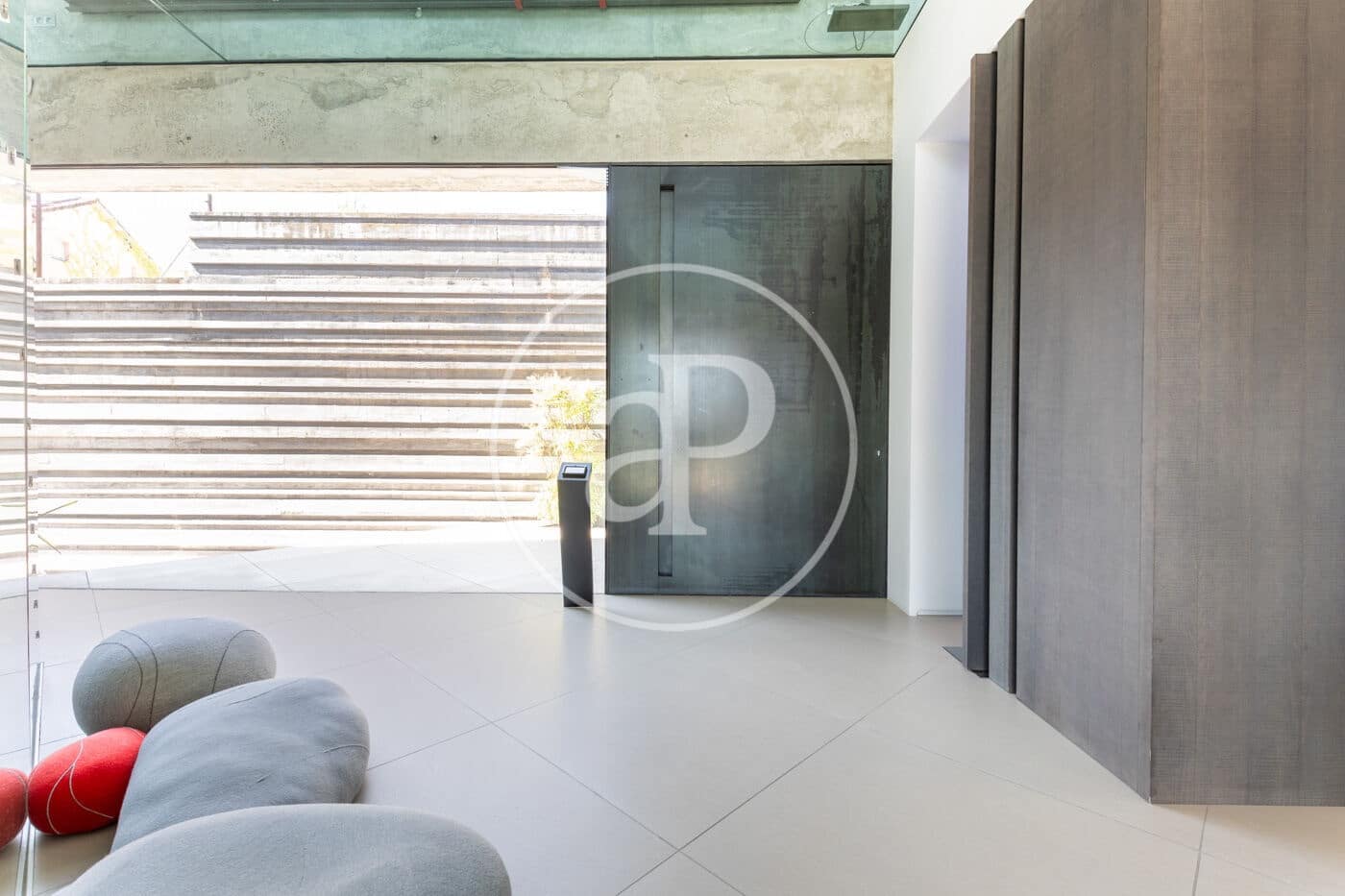 4 bedroom Villa for rent in Valldoreix with pool - € 8,900 (Ref: 9525604)