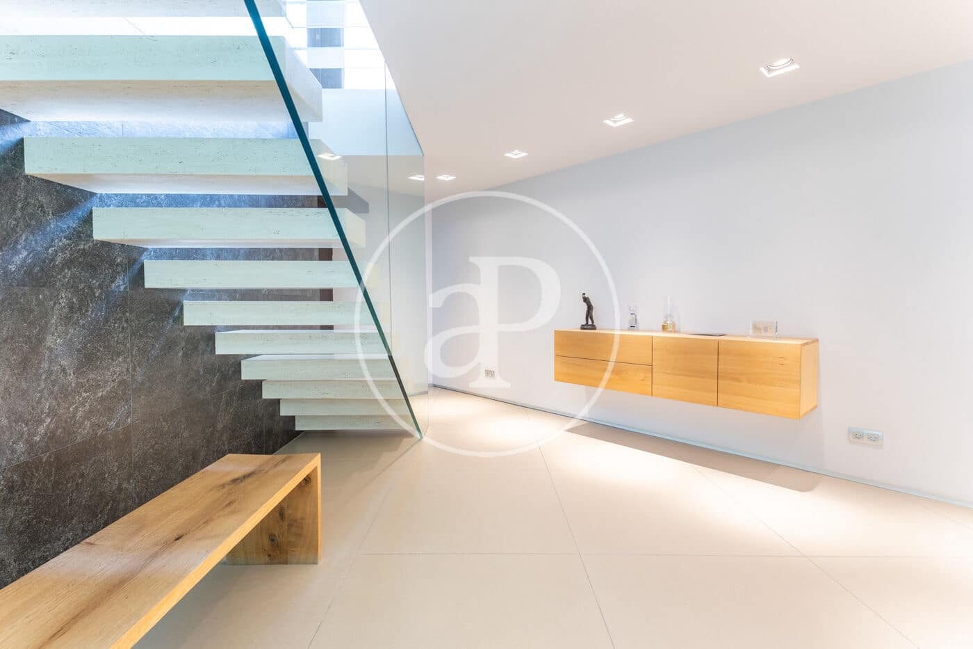 4 bedroom Villa for rent in Valldoreix with pool - € 8,900 (Ref: 9525604)