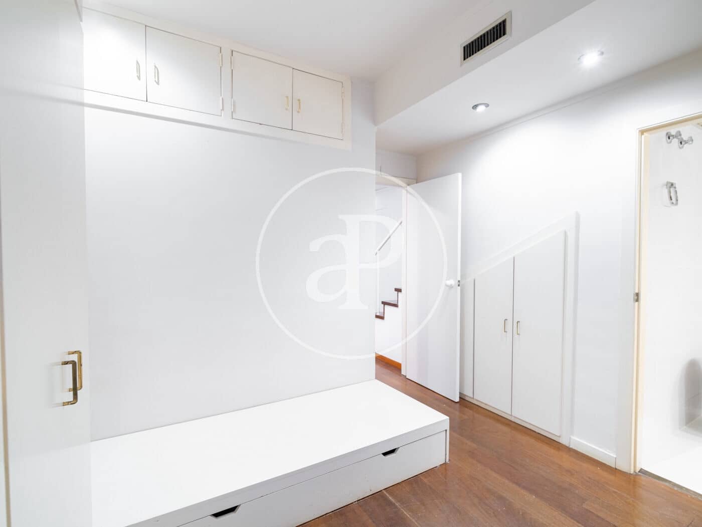 5 camera da letto Attico da affittare in Barcelona citta con piscina - 4.300 € (Rif: 9525605)
