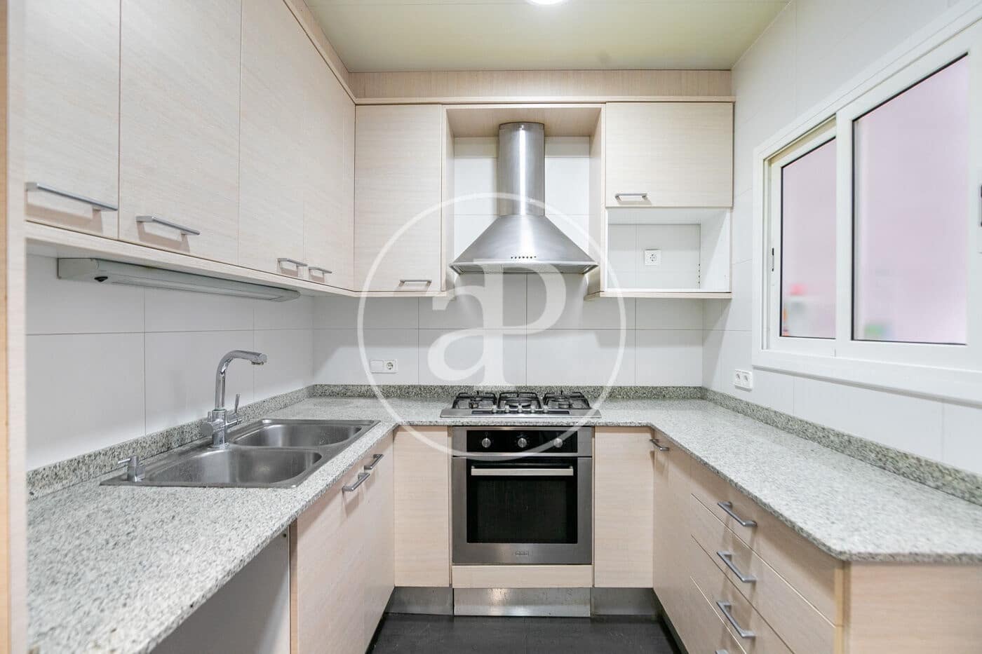 5 soveværelse Lejlighed til salg i Barcelona by - € 1.180.000 (Ref: 9525606)