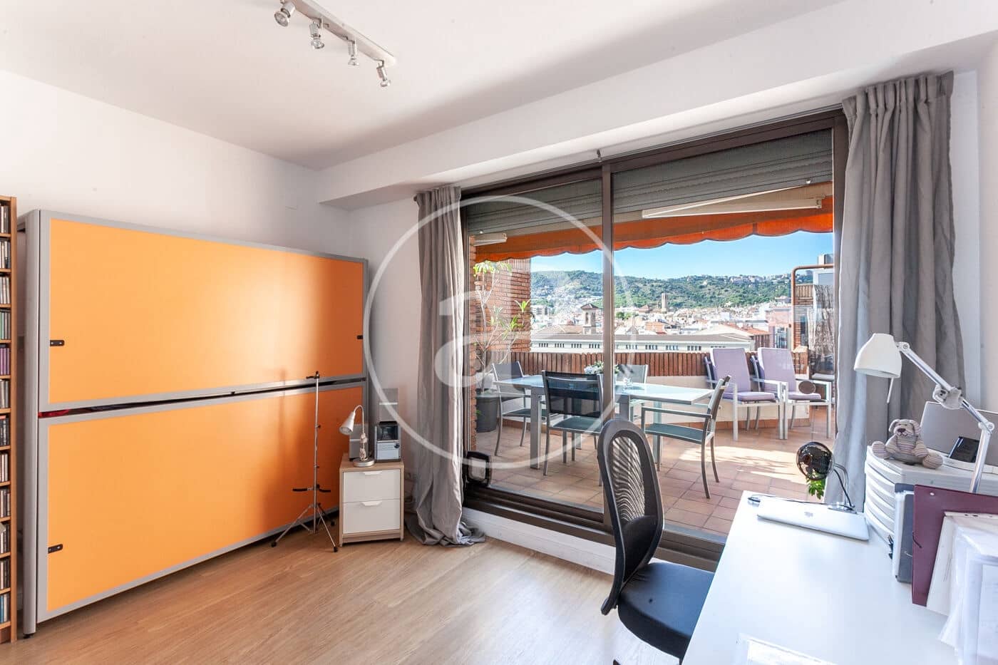 4 makuuhuone Kattohuoneisto myytävänä paikassa Barcelona kaupunki - 1 380 000 € (Ref: 9525607)