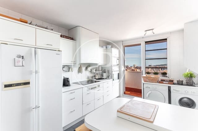 4 makuuhuone Kattohuoneisto myytävänä paikassa Les Tres Torres, Barcelona kaupunki - 1 380 000 € (Ref: 9525607)