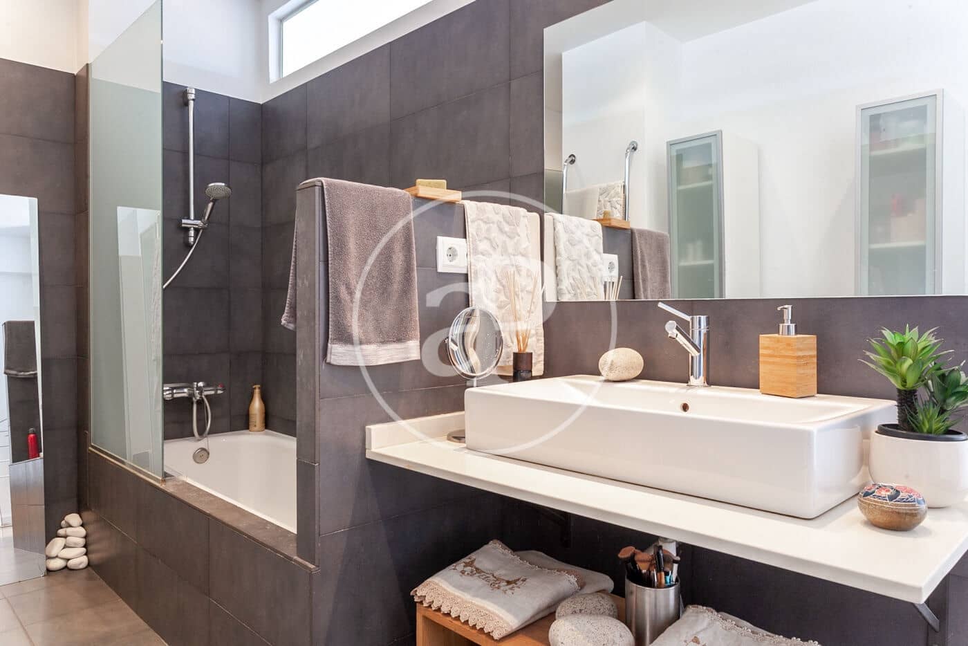 4 makuuhuone Kattohuoneisto myytävänä paikassa Barcelona kaupunki - 1 380 000 € (Ref: 9525607)