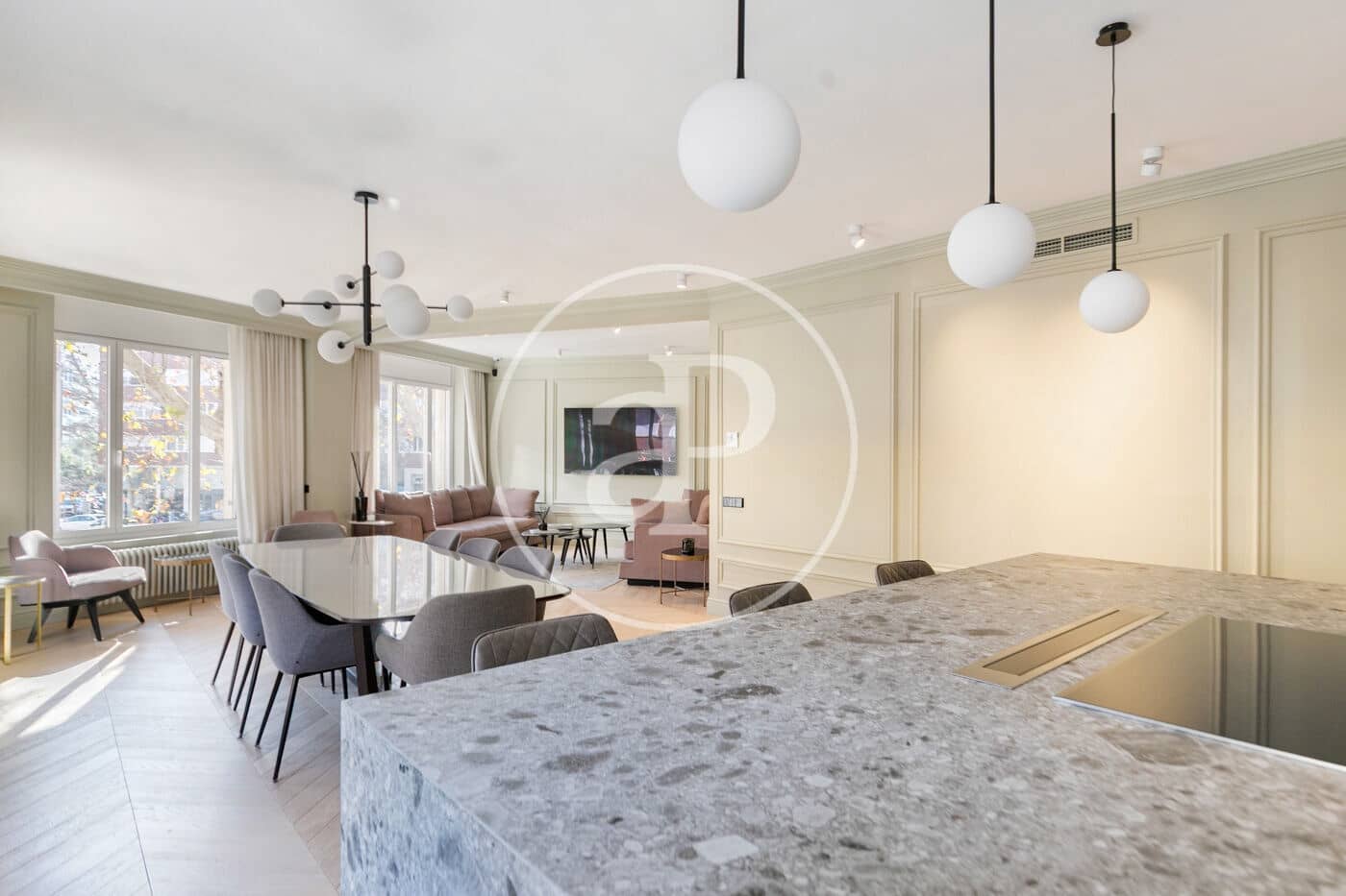 4 bedroom Apartment for rent in Barcelona city - € 6,500 (Ref: 9525609)