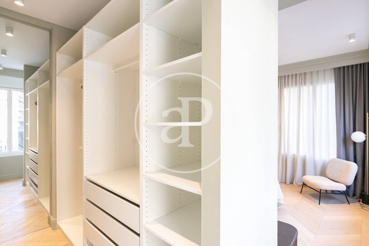 4 bedroom Apartment for rent in Barcelona city - € 6,500 (Ref: 9525609)