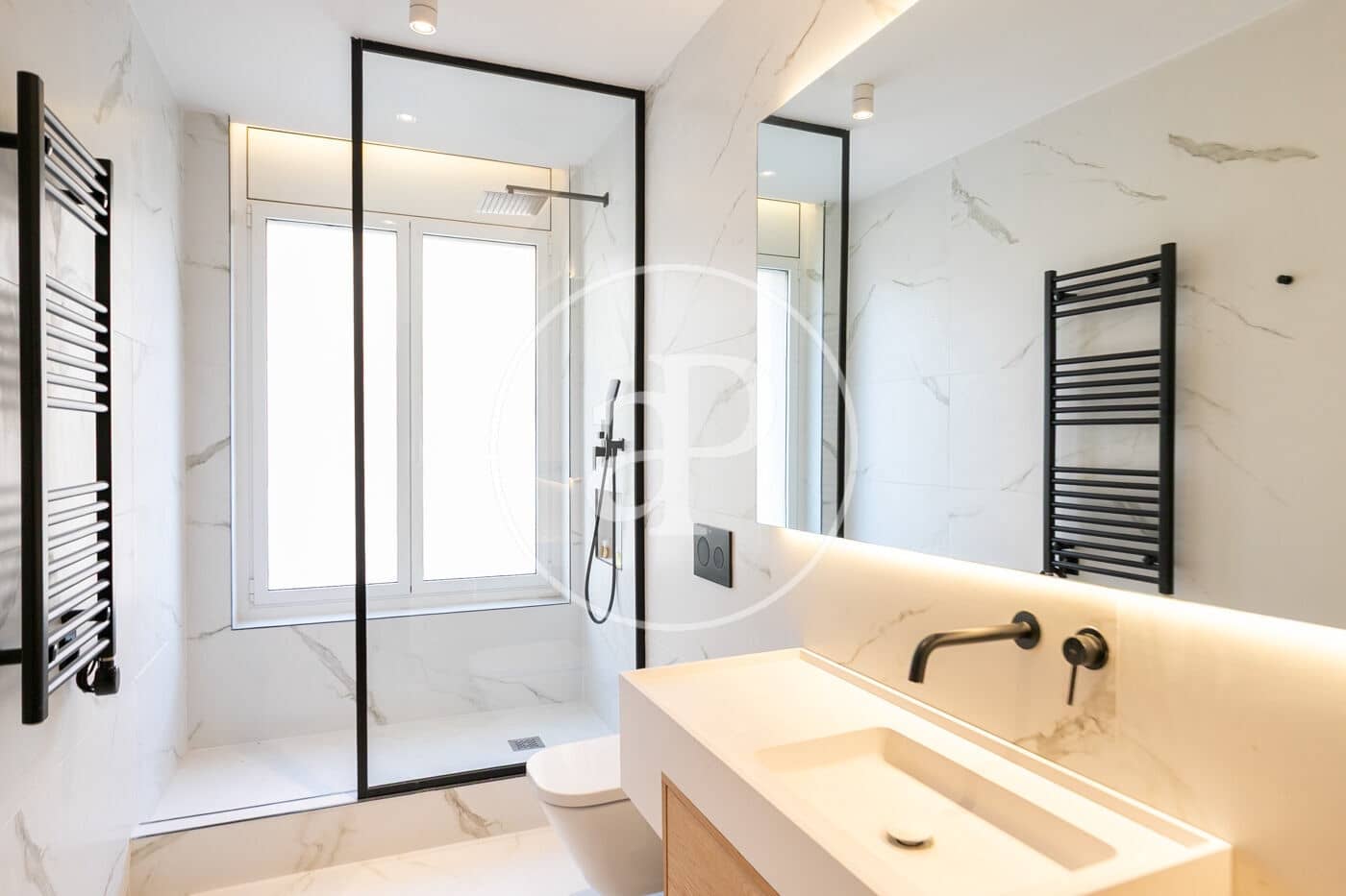 4 bedroom Apartment for rent in Barcelona city - € 6,500 (Ref: 9525609)