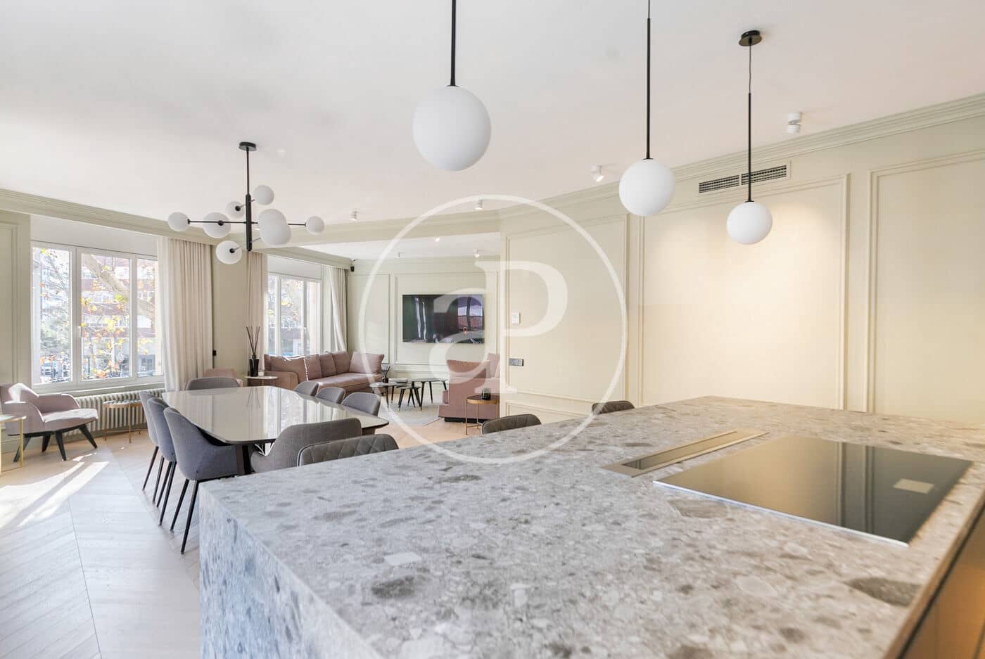 4 bedroom Apartment for rent in Barcelona city - € 6,500 (Ref: 9525609)