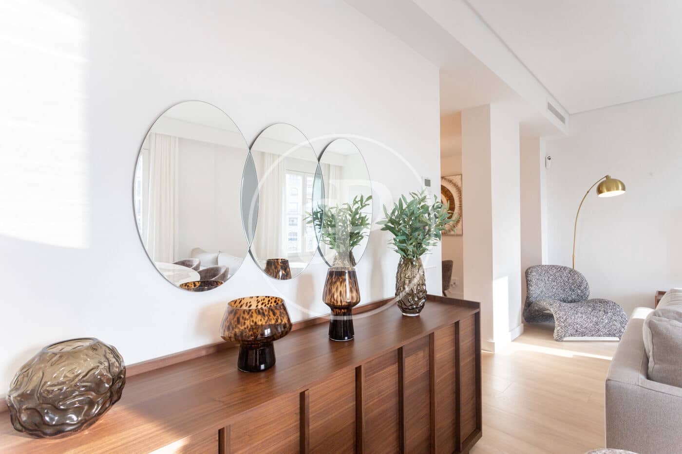 3 slaapkamer Appartement te huur in Barcelona stad - € 3.200 (Ref: 9525610)