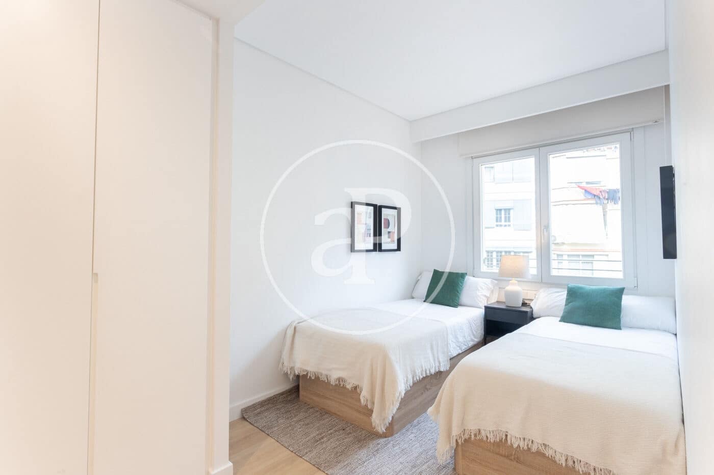 3 slaapkamer Appartement te huur in Barcelona stad - € 3.200 (Ref: 9525610)