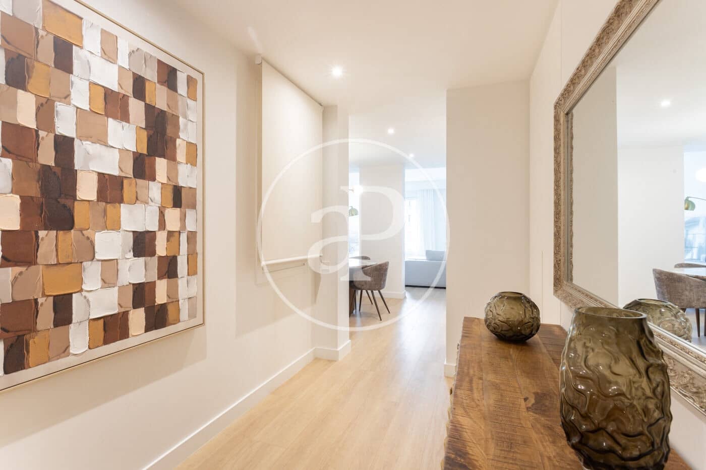 3 slaapkamer Appartement te huur in Barcelona stad - € 3.200 (Ref: 9525610)