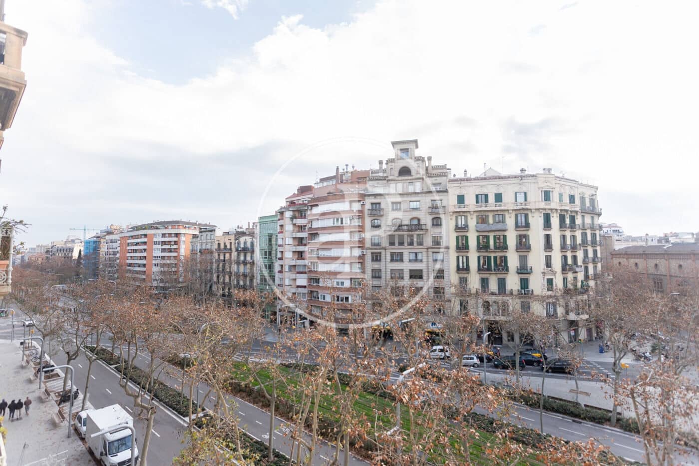 3 slaapkamer Appartement te huur in Barcelona stad - € 3.200 (Ref: 9525610)