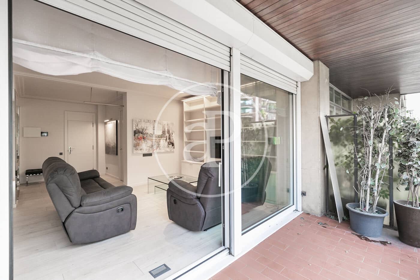 4 quarto Apartamento para arrendar em Barcelona cidade - 3 600 € (Ref: 9525611)