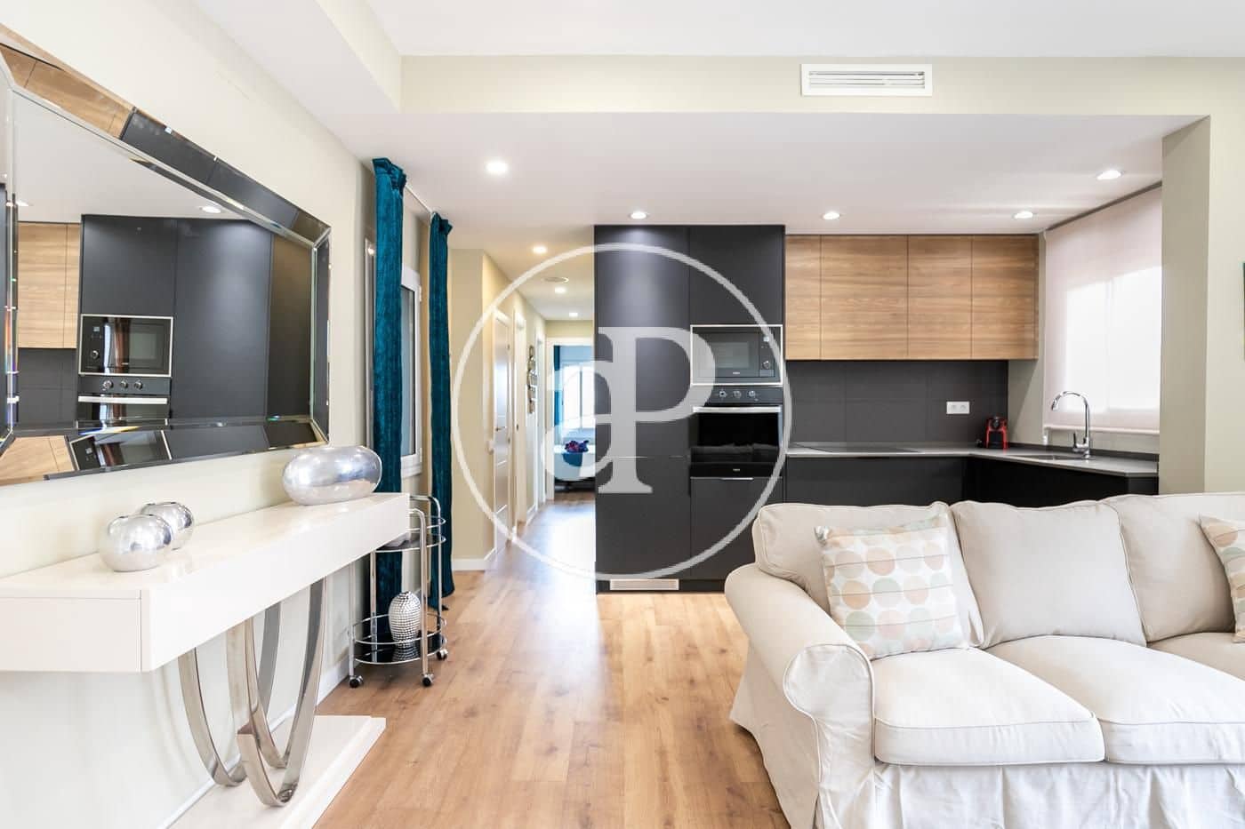 3 makuuhuone Huoneisto vuokrattavana paikassa Barcelona kaupunki - 2 300 € (Ref: 9525612)