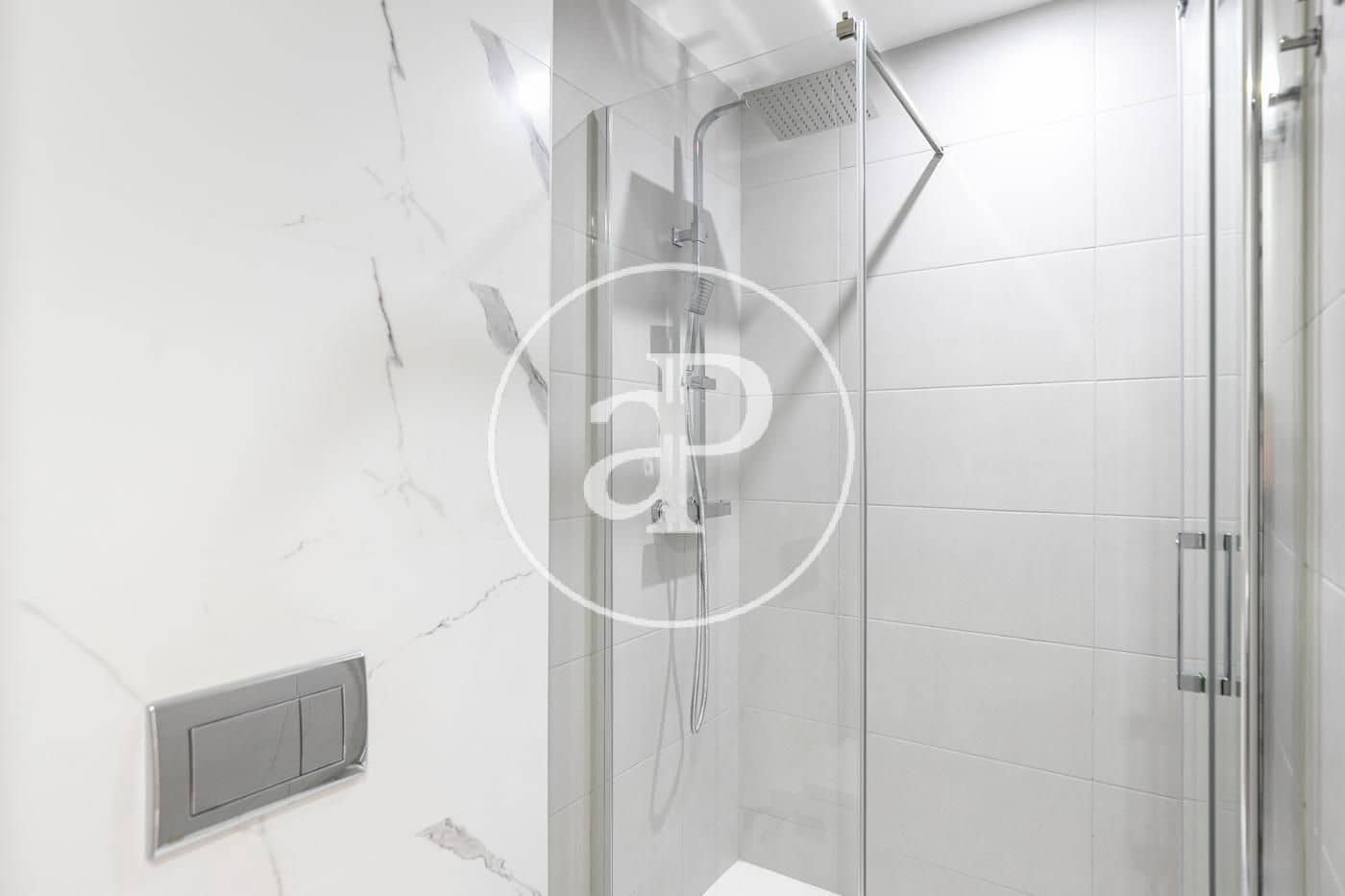 3 makuuhuone Huoneisto vuokrattavana paikassa Barcelona kaupunki - 2 300 € (Ref: 9525612)