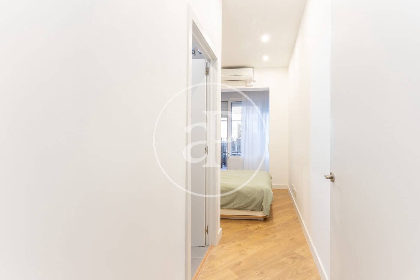 3 slaapkamer Appartement te huur in Barcelona stad - € 2.800 (Ref: 9525613)