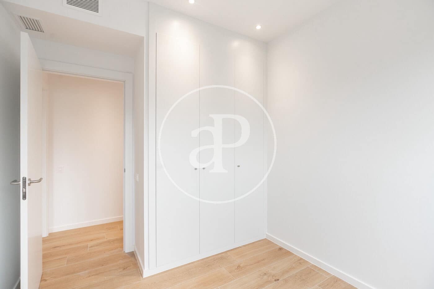 2 sypialnia Apartament do wynajęcia w Esplugues de Llobregat - 2 332 € (Ref: 9525614)