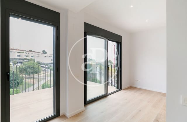 2 sovrum Lägenhet att hyra i Esplugues de Llobregat - 2 332 € (Ref: 9525614)