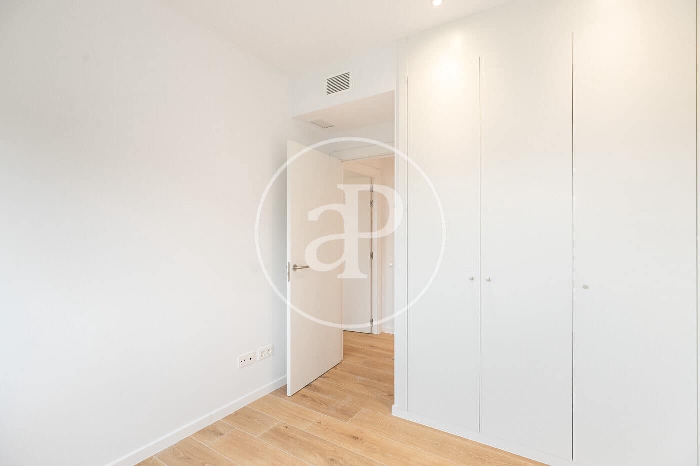 2 sypialnia Apartament do wynajęcia w Esplugues de Llobregat - 2 332 € (Ref: 9525614)