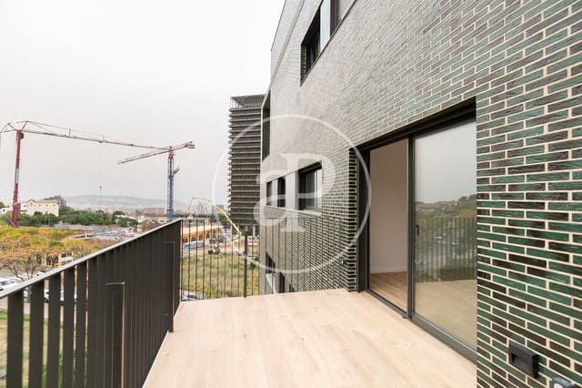 2 sovrum Lägenhet att hyra i Esplugues de Llobregat - 2 332 € (Ref: 9525614)