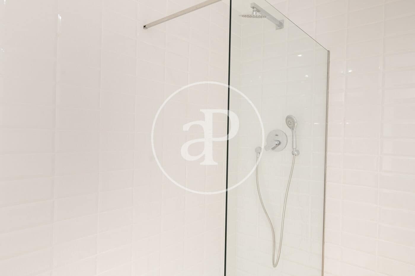 2 sypialnia Apartament do wynajęcia w Esplugues de Llobregat - 2 332 € (Ref: 9525614)