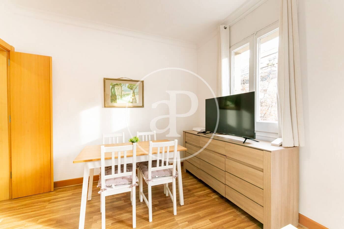 Apartamento de 3 habitaciones en Barcelona ciudad en alquiler - 1.750 € (Ref: 9525615)