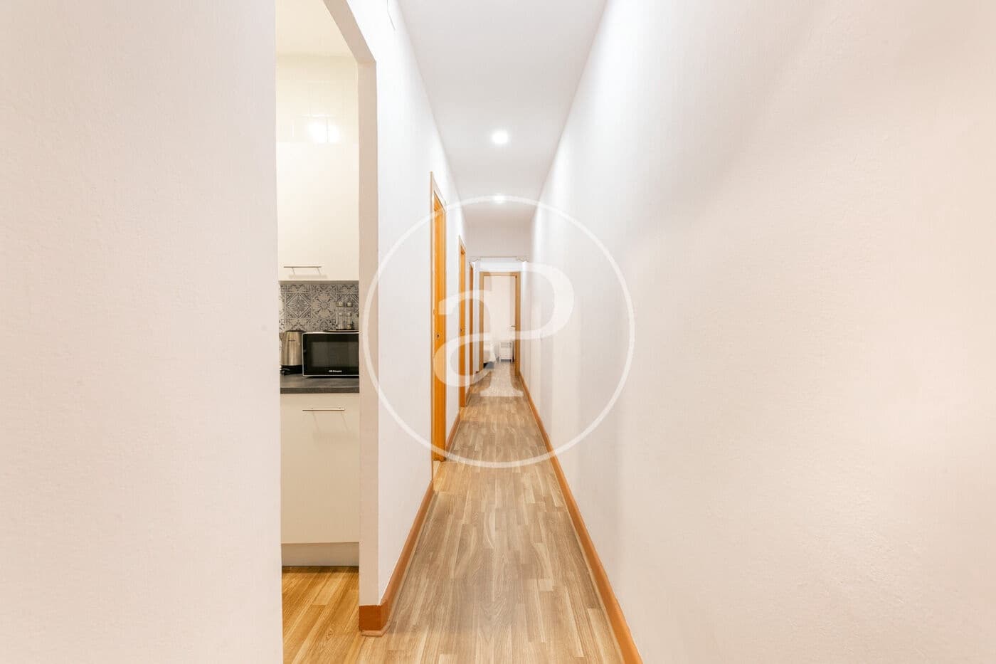Apartamento de 3 habitaciones en Barcelona ciudad en alquiler - 1.750 € (Ref: 9525615)