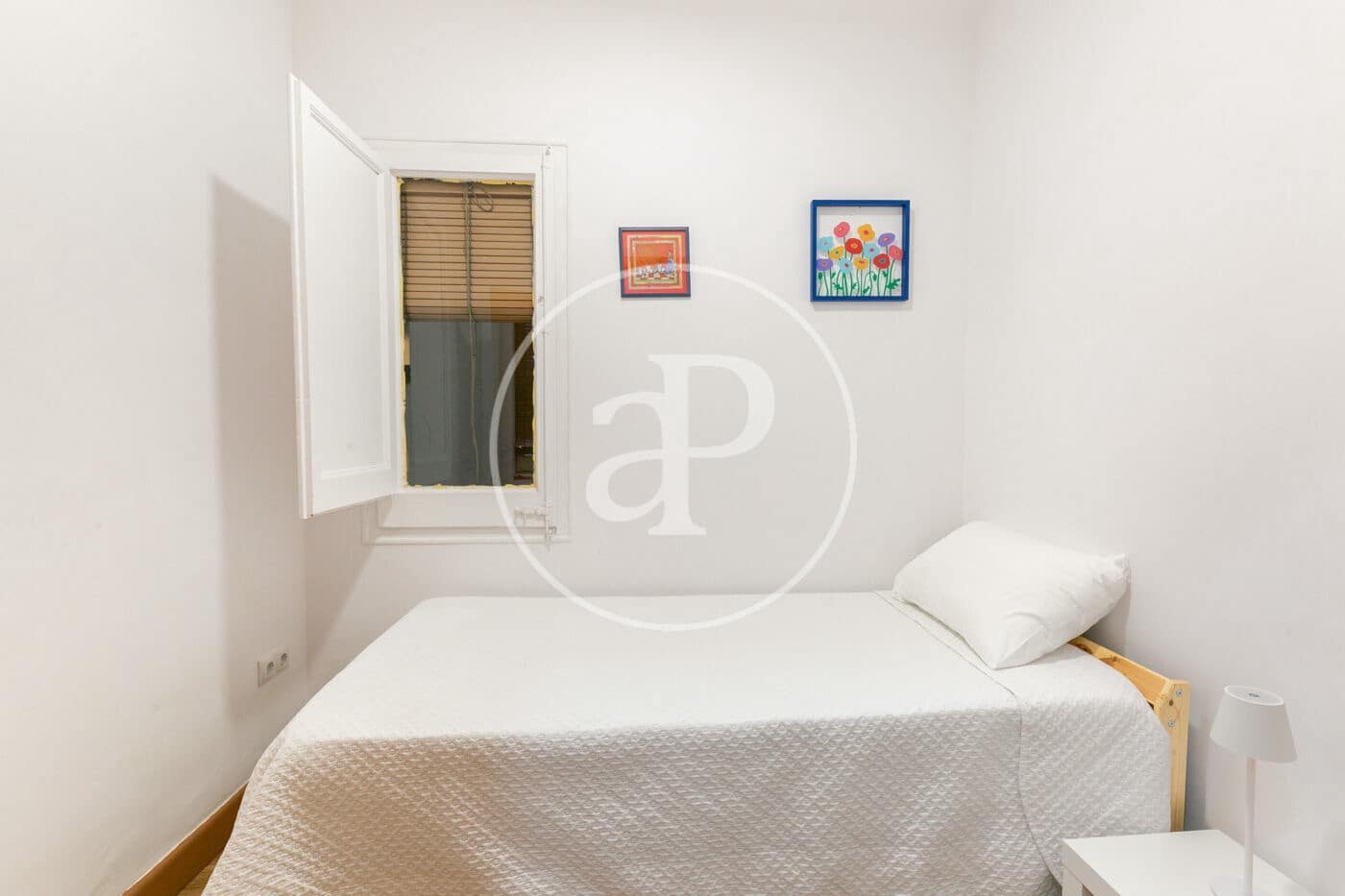 Apartamento de 3 habitaciones en Barcelona ciudad en alquiler - 1.750 € (Ref: 9525615)