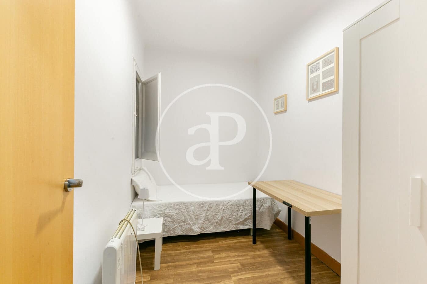 Apartamento de 3 habitaciones en Barcelona ciudad en alquiler - 1.750 € (Ref: 9525615)