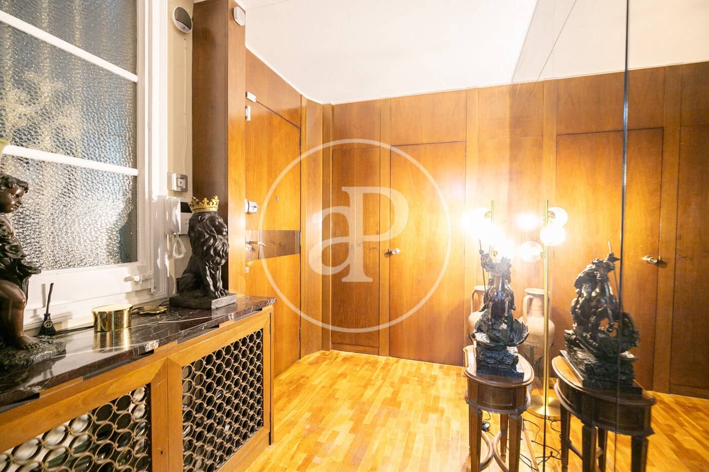 3 slaapkamer Appartement te koop in Barcelona stad - € 580.000 (Ref: 9525616)