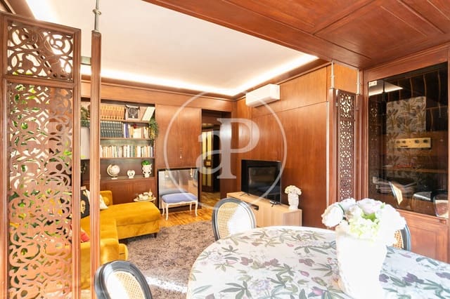 3 slaapkamer Appartement te koop in La Sagrada Família, Barcelona stad - € 580.000 (Ref: 9525616)