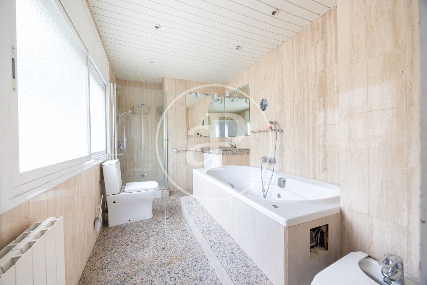 Chalet de 3 habitaciones en Alella en venta con piscina - 630.000 € (Ref: 9525617)