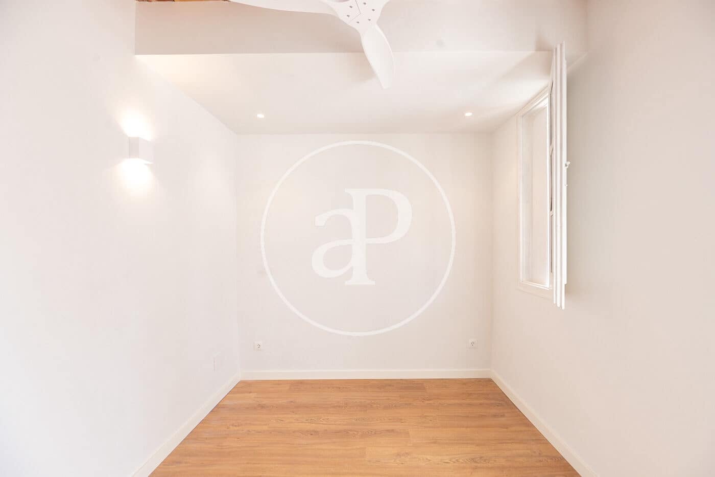 2 quarto Apartamento para venda em Barcelona cidade - 435 000 € (Ref: 9532698)