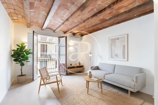 2 soveværelse Lejlighed til salg i Sants, Barcelona by - € 435.000 (Ref: 9532698)