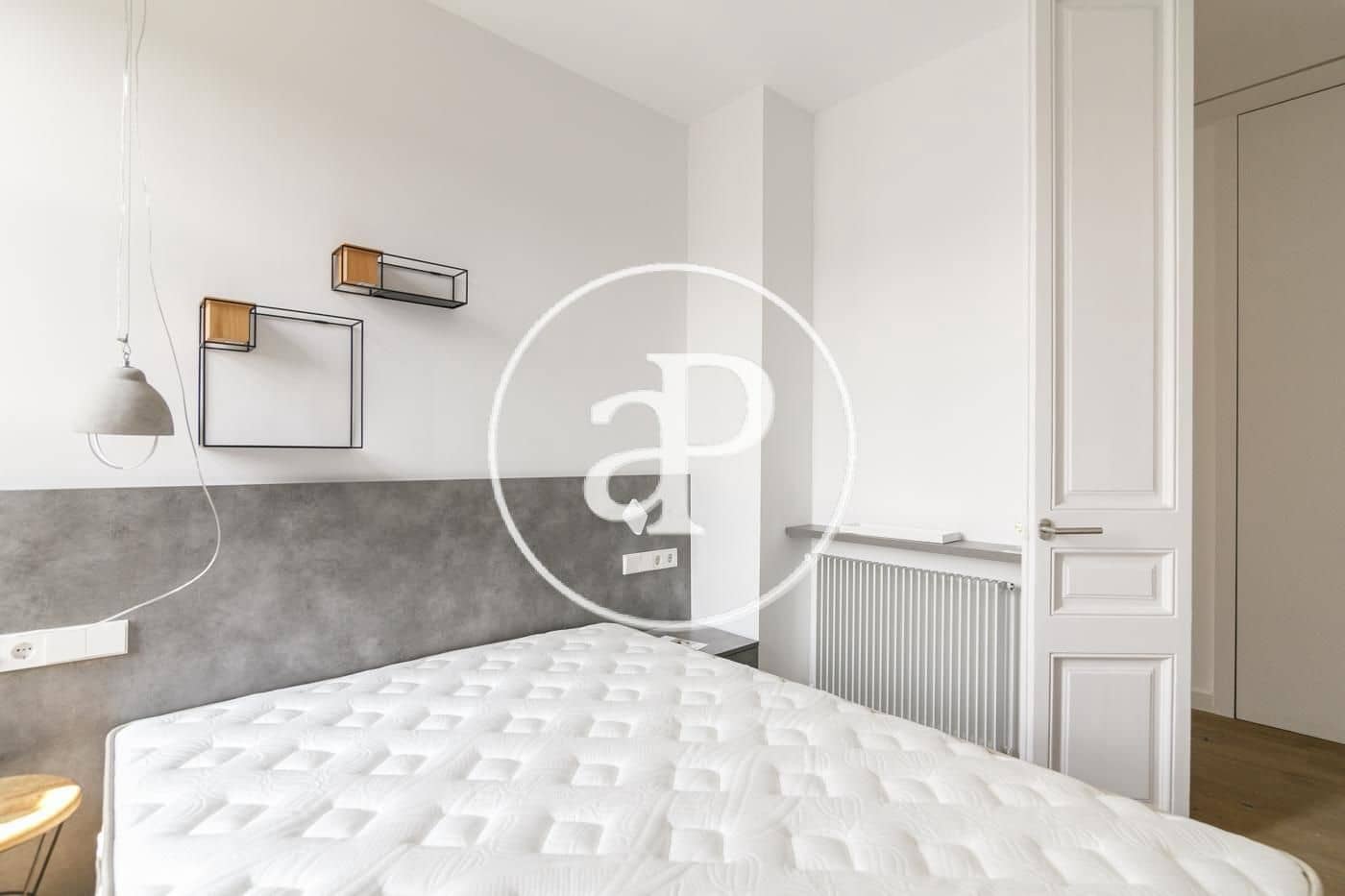 2 soverom Leilighet til leie i Barcelona by - € 3 050 (Ref: 9532700)