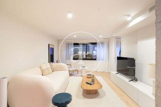 1 slaapkamer Appartement te koop in El Camp de L'Arpa del Clot, Barcelona stad - € 361.575 (Ref: 9533712)