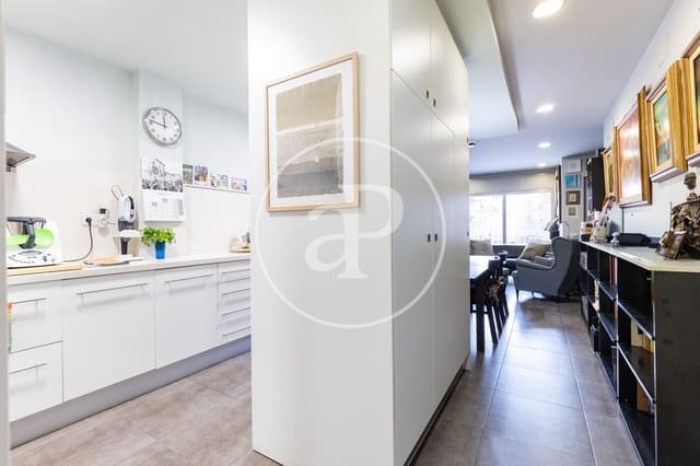 4 sypialnia Willa na sprzedaż w Terrassa - 590 000 € (Ref: 9535920)