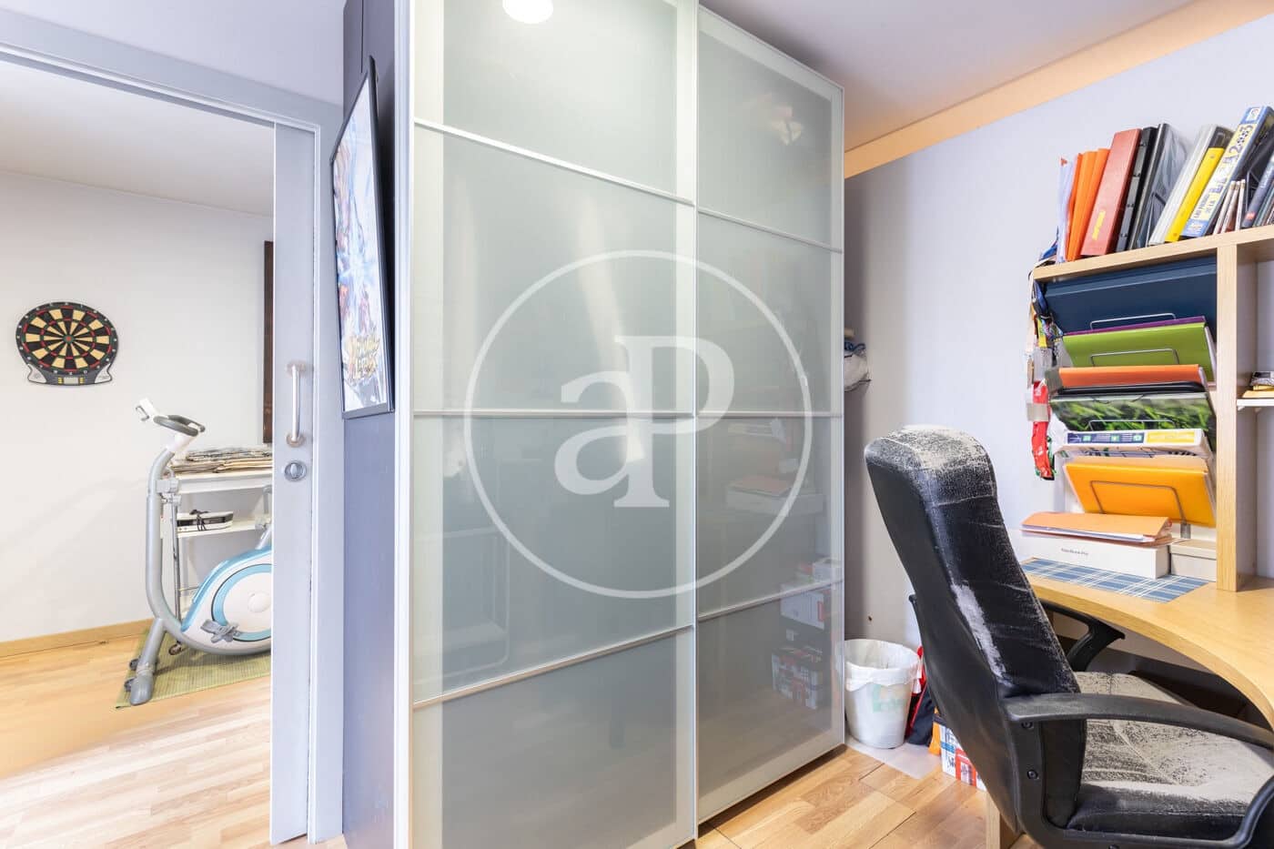 4 sypialnia Willa na sprzedaż w Terrassa - 590 000 € (Ref: 9535920)