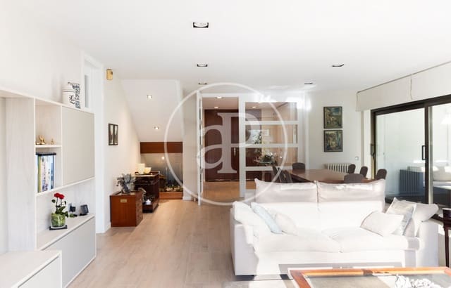 4 bedroom Apartment for rent in Matadepera - € 4,500 (Ref: 9535921)